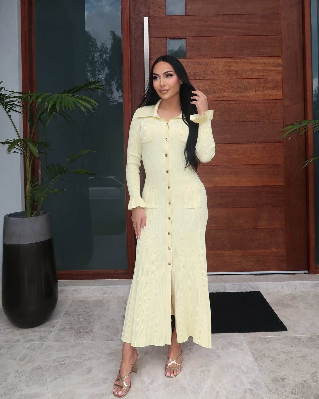Liza Knit Midi Dress with Turn Down Collar and Flared Sleeves